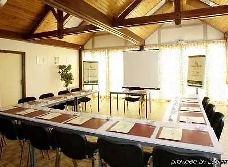 Inter-hotel La Neuvillette 3*