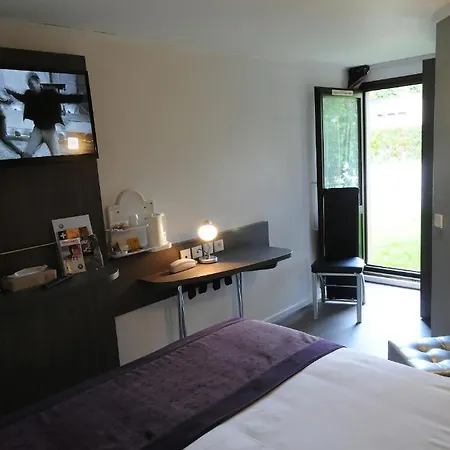 Inter-hotel La Neuvillette 酒店 3*